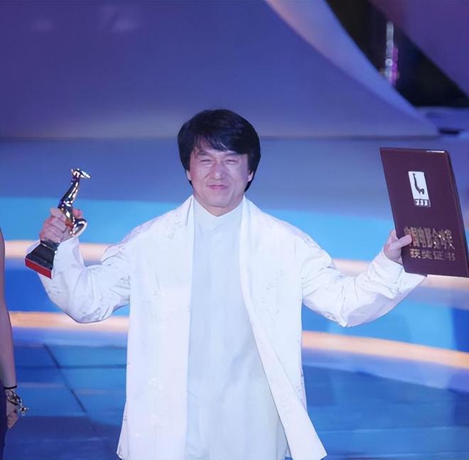 周星驰没上榜梁朝伟第六第一名无人质疑龙8手机登录入口金鸡奖影帝演技前10(图9)