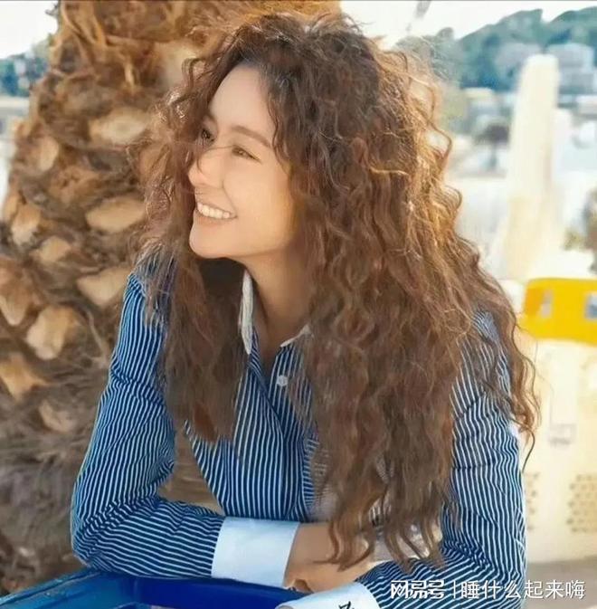 发公主张柏芝太雷人景甜可爱如狮子狗龙8国际唯一女星留羊毛卷唐嫣像长(图3)